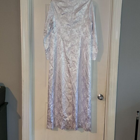 White Asian Maxi Dress - Picture 6 of 6